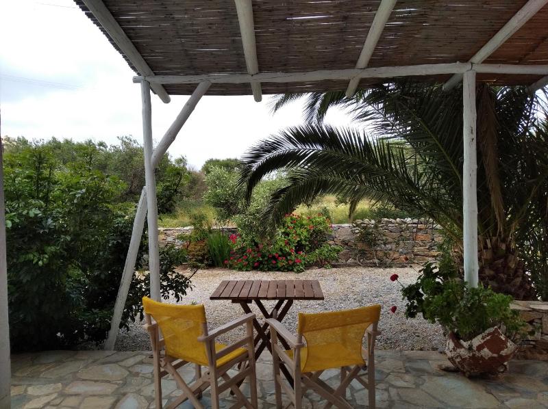 Studio with Garden View image 1