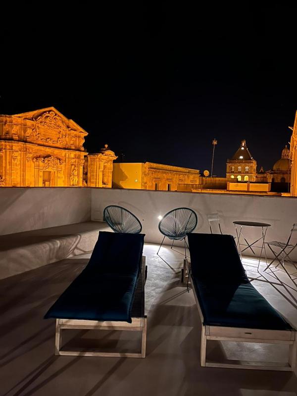 Garraffa 72 Suite - image 1