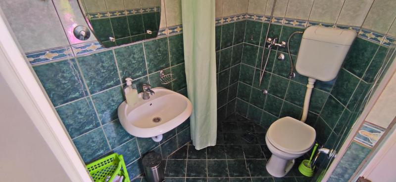 Standard  Double Room image 4