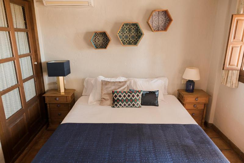 Classic Double Room with Terrace image 3