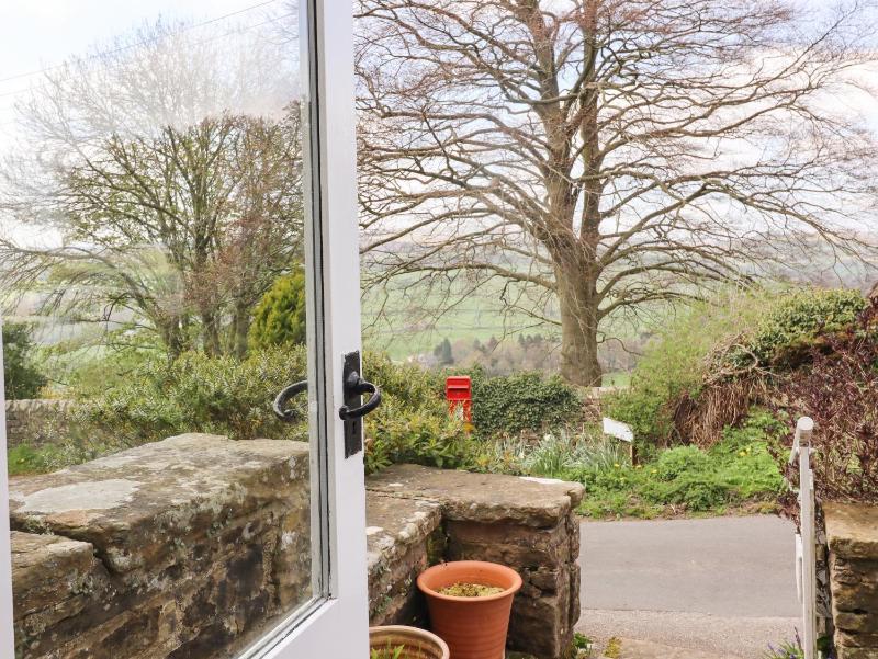 Silver Hill Cottage - image 10
