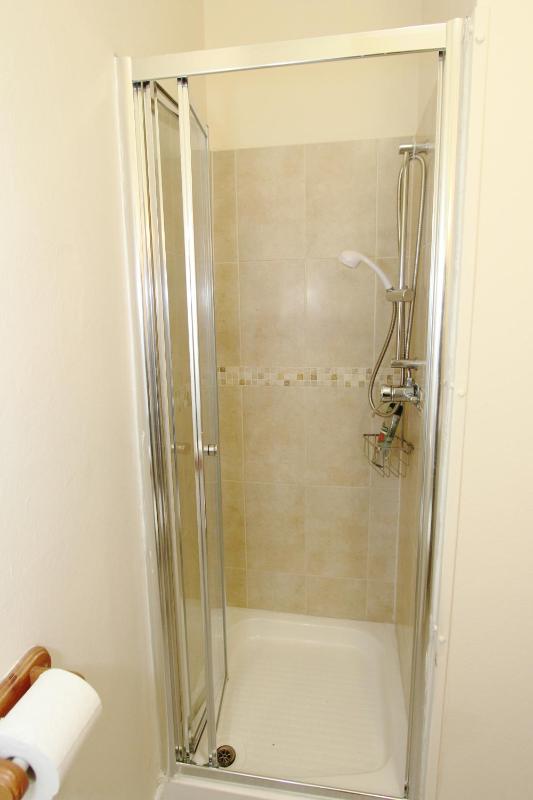 Double Room image 4