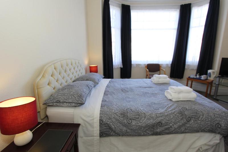 Double Room with Private Bathroom - First Floor image 1