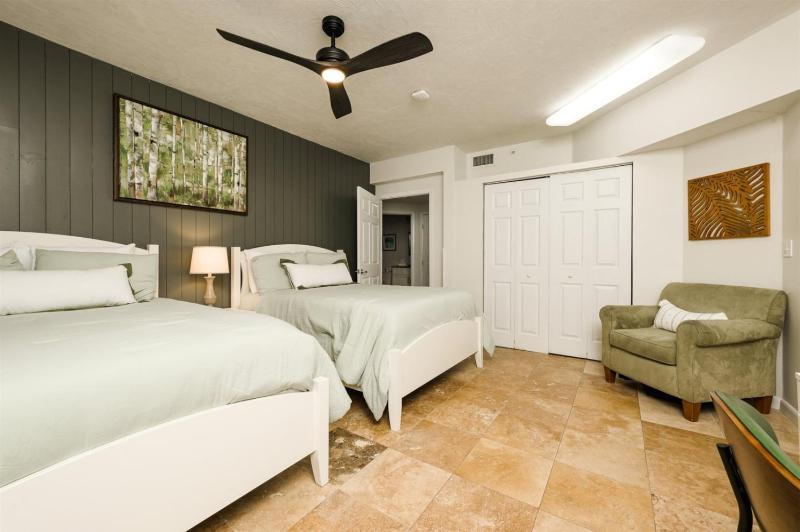 Unit 1604 Ocean Walk - 3 Bedroom Ocean Front - image 8
