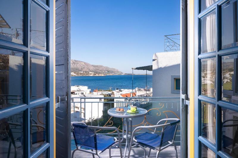 Standard Studio with Sea View  image 1