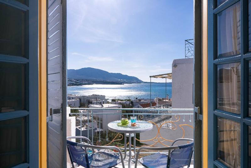 Standard Studio with Sea View  image 3