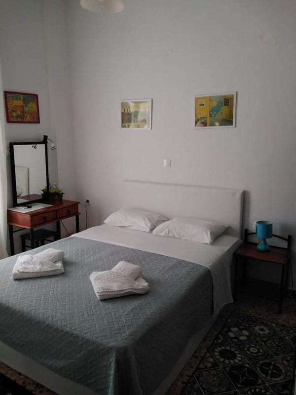 Double Room with Balcony image 1