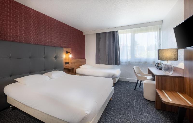 Comfort Triple Room image 1
