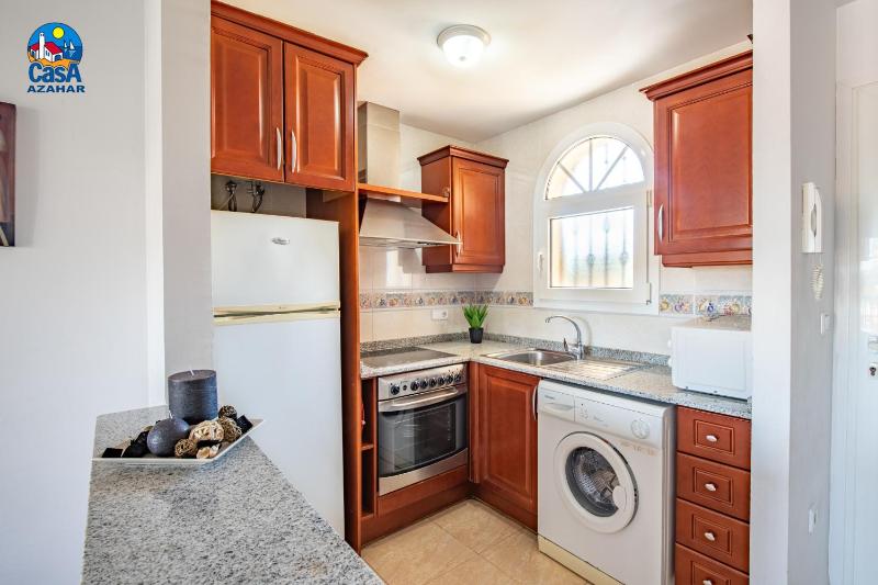 Apartment with Sea View image 3