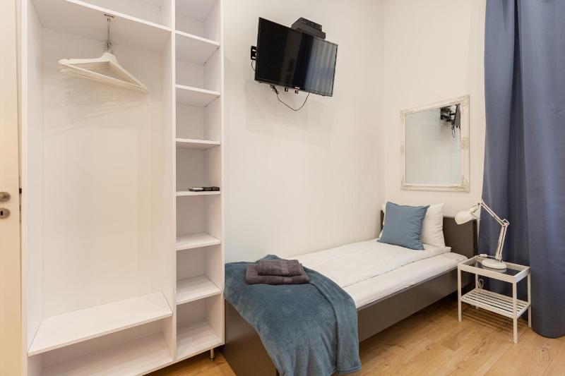 Deluxe Apartment image 2