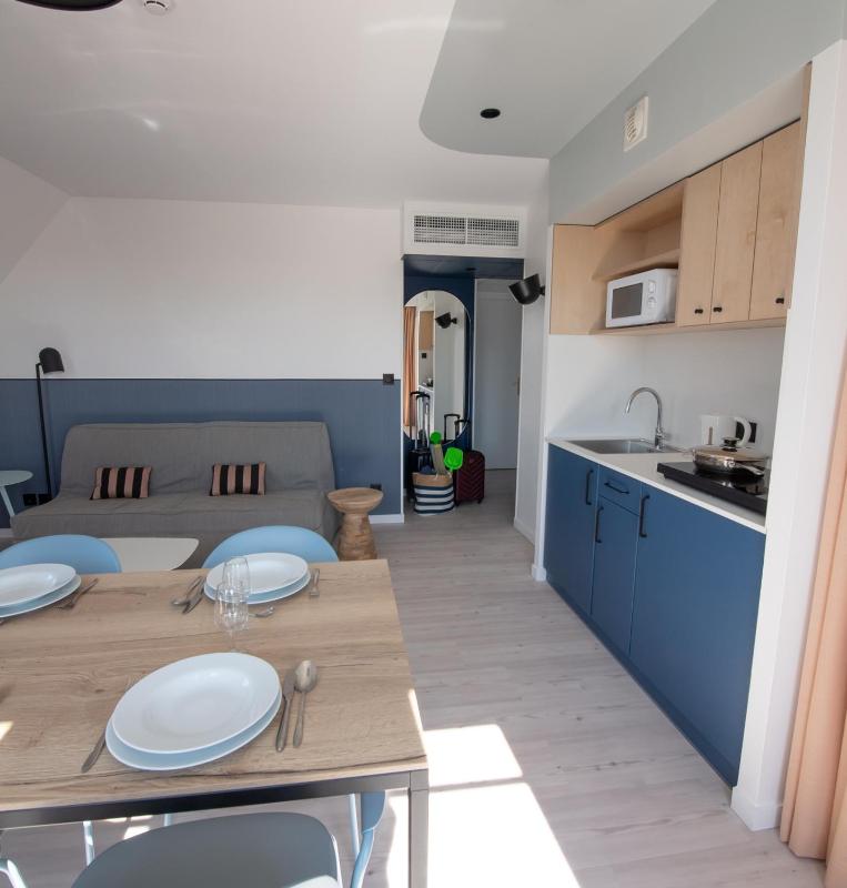 Apartment with Garden View image 4