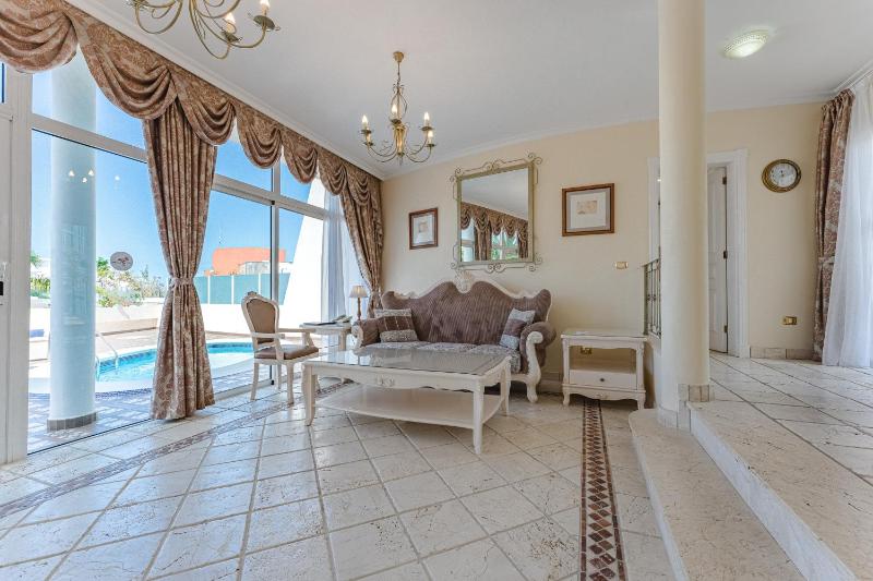 Deluxe Suite with Private Pool (2 Adults) image 4