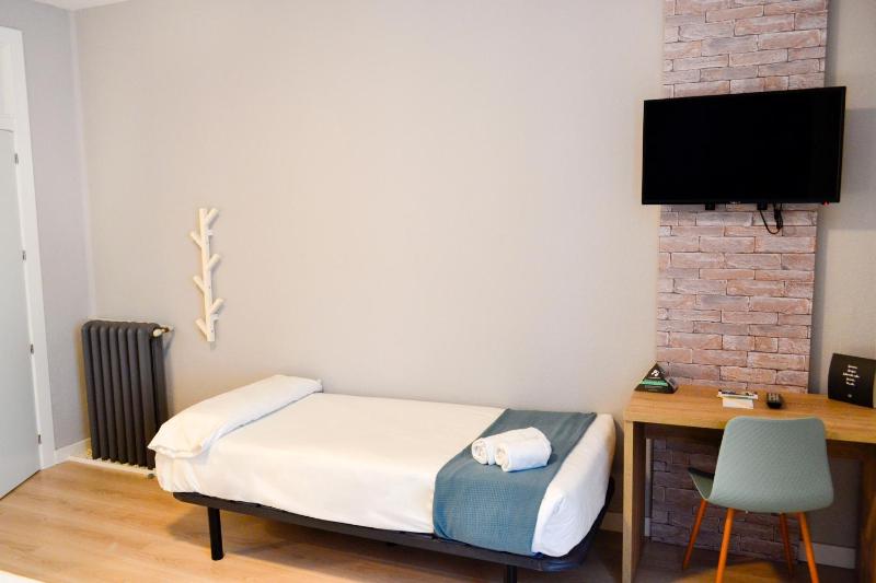 Triple Room image 3