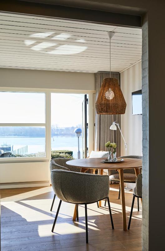 Junior Apartment with Sea View image 2
