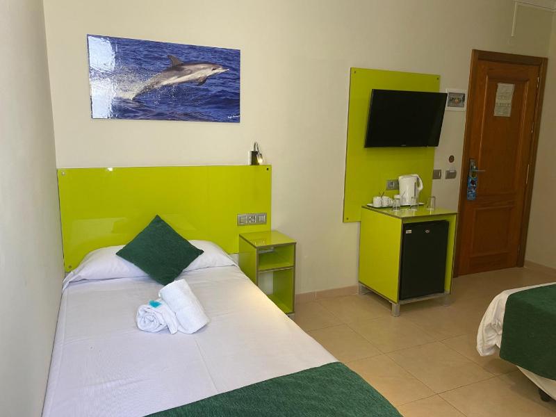 Triple Room image 3