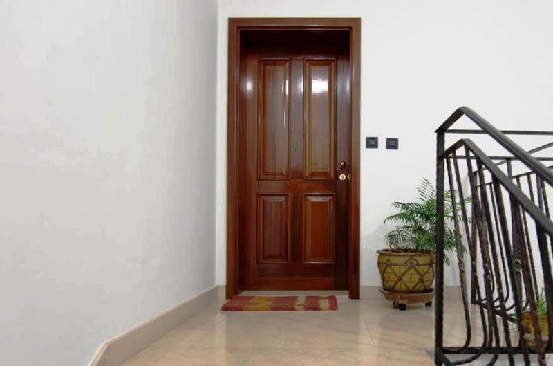 Apartment with Sea View image 1