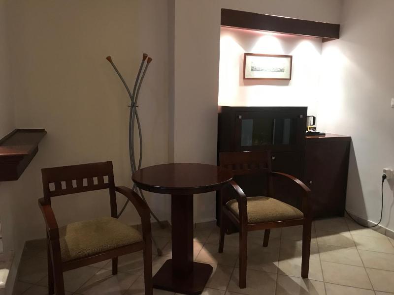 Suite image 2