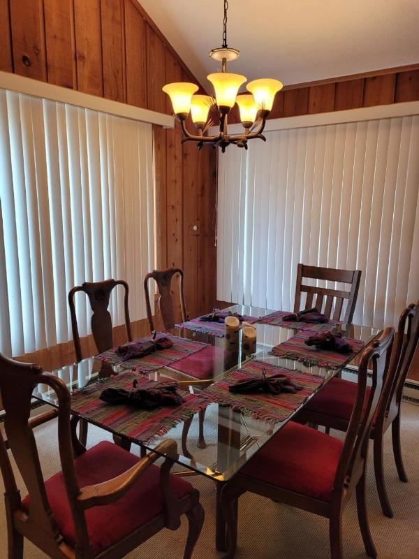 Three-Bedroom House image 4