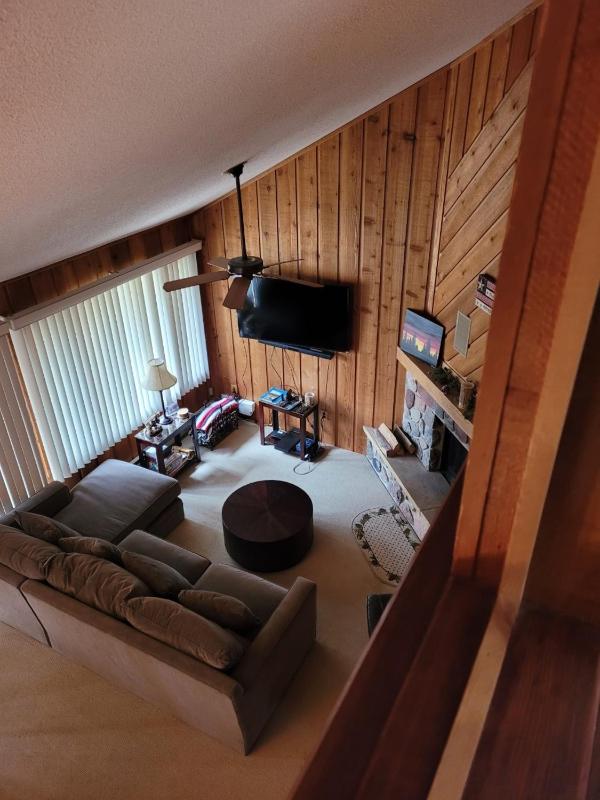 Three-Bedroom House image 2
