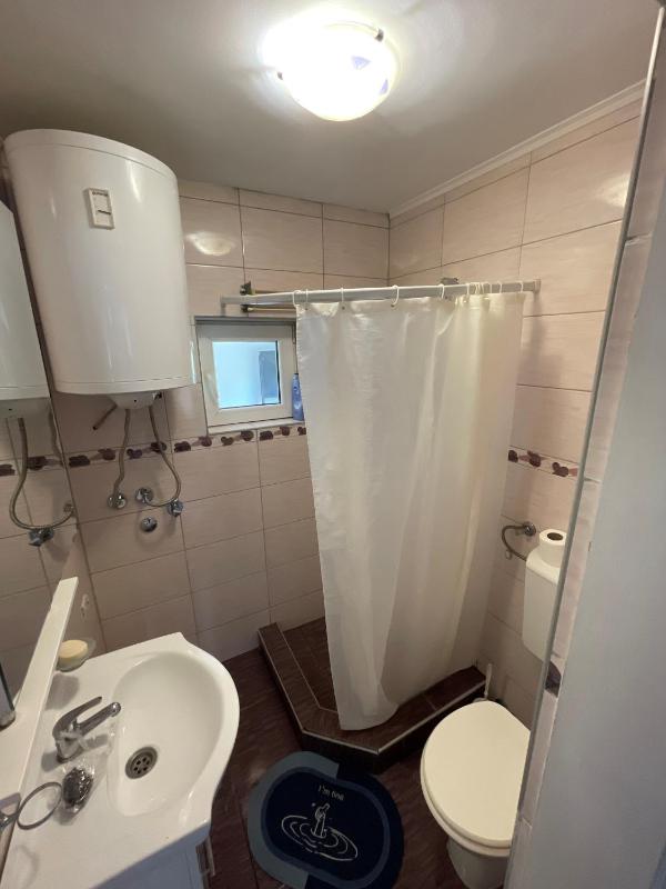 Apartment image 4