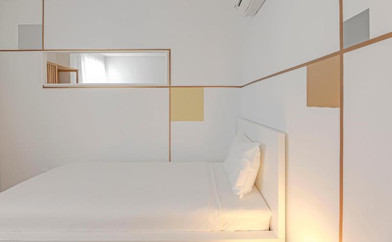 Uporto House Residence - image 5