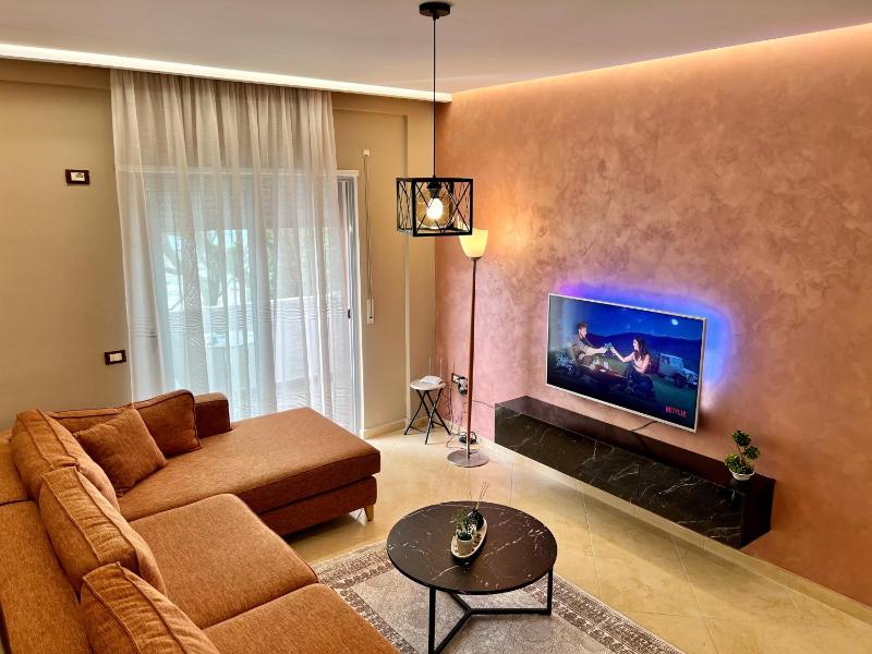 TOURISTS RESIDENCE Images