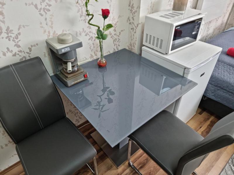 Apartment image 3