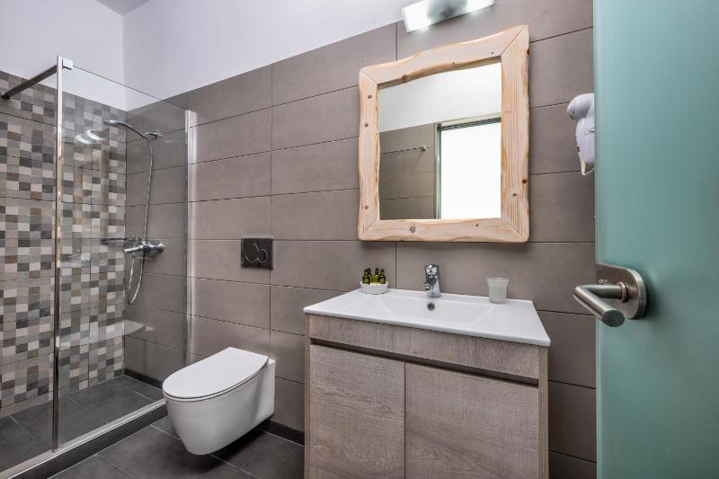 Junior Suite image 2
