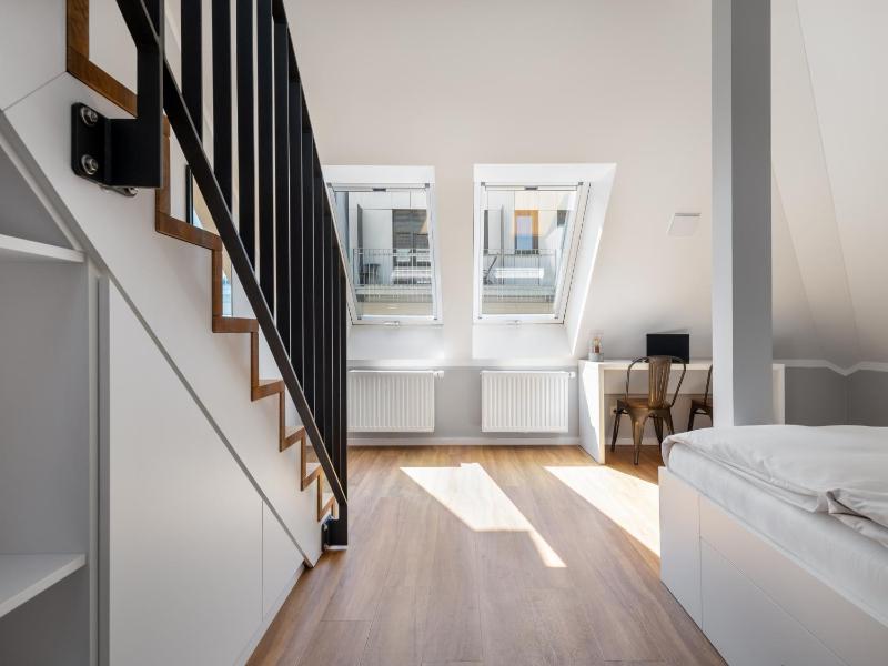 Extra Large Studio with Kitchenette and Sofa Bed - Duplex image 4