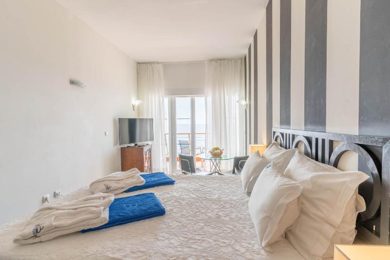 Executive Double or Twin Room image 3
