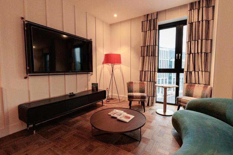 Suite image 2