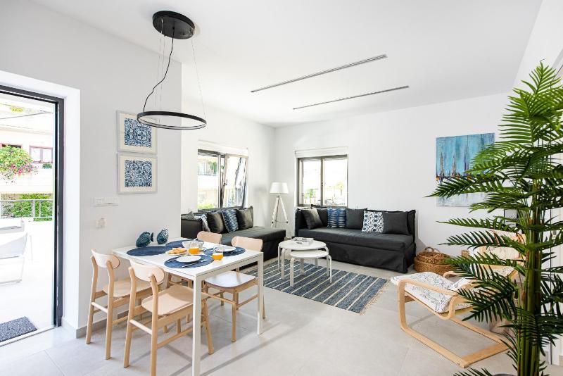 Deluxe Apartment image 1