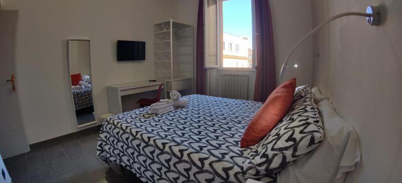 Family Room with Private Bathroom image 1