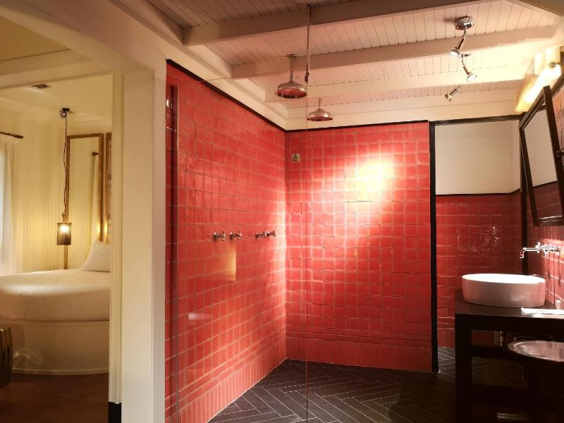 Suite Hammam with spa bath tub image 2