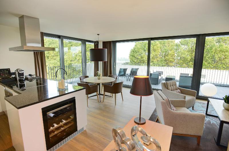 Two-Bedroom Suite image 3