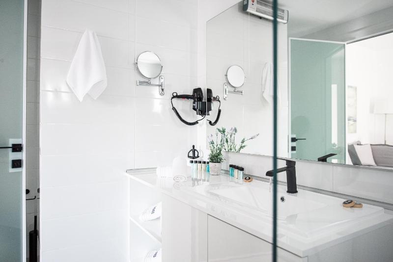 Superior Apartment image 4