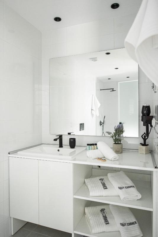 Superior Apartment image 3