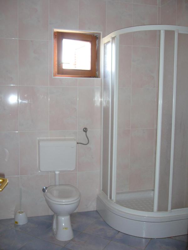 Studio Apartment image 2