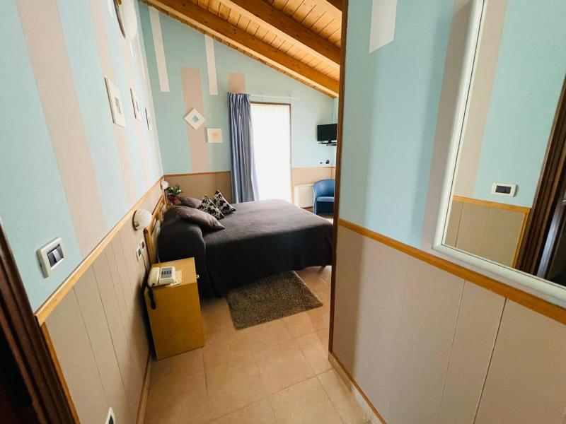 Double or Twin Room image 1