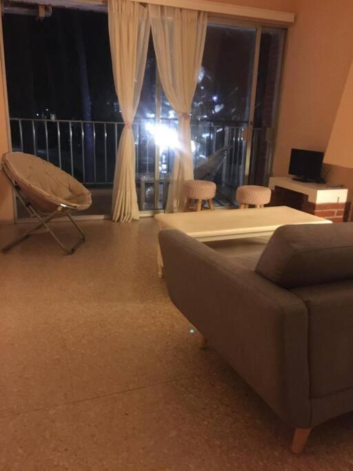 Arcobaleno gran apartamento con con 2 balcones hacia el Jardín y hacia el frente - image 25
