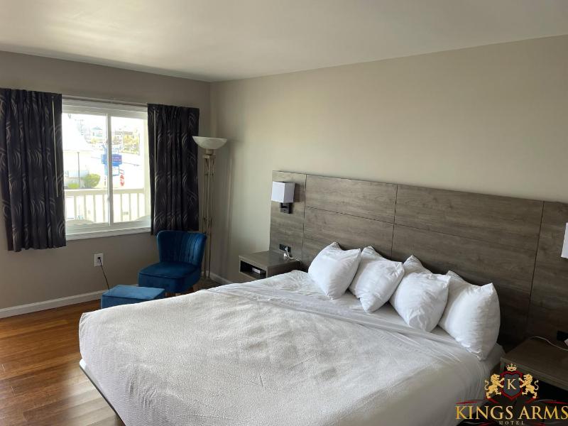 Kings Arms Motel - image 9