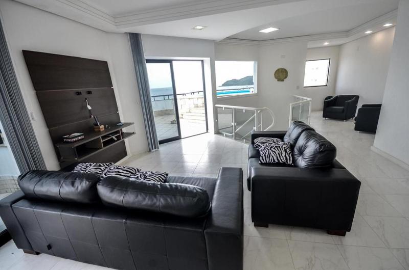 1060 - Cobertura Duplex com Linda Vista Para o Mar - image 13