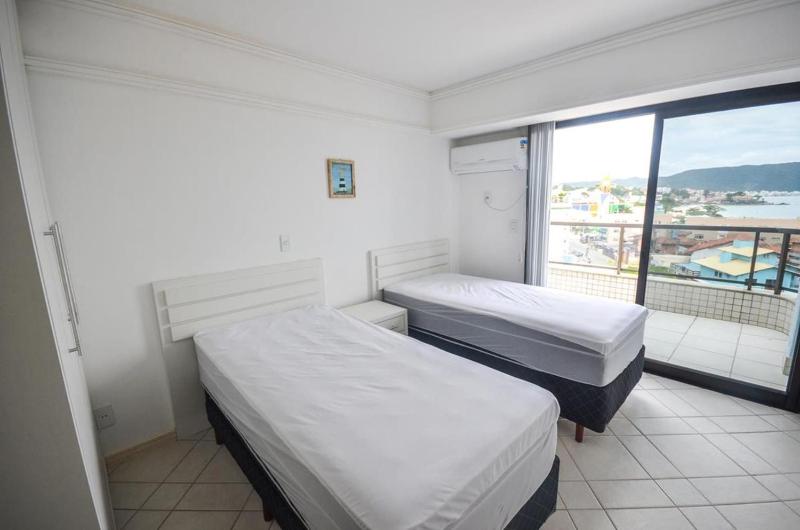 1060 - Cobertura Duplex com Linda Vista Para o Mar - image 6
