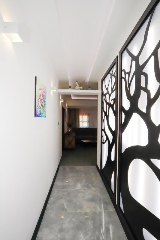 Superior Apartment image 4