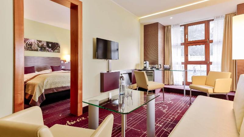 Junior Suite image 3