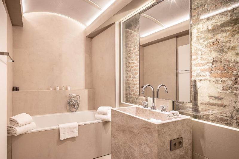De Tuilerieen - Small Luxury Hotels of the World - image 8