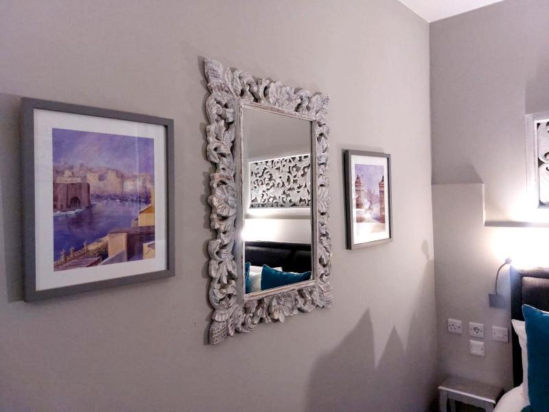 Double Room with Terrace image 4