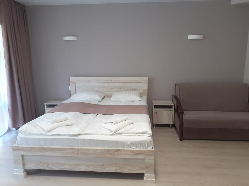 Comfort Triple Room image 1