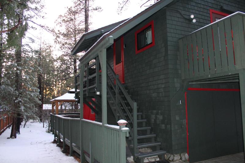 Two-Bedroom Holiday Home image 2