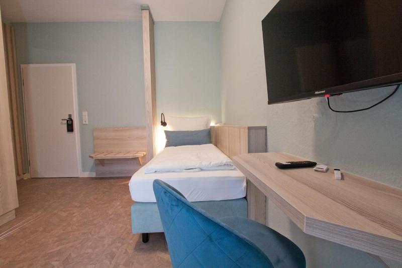 Single Room with Terrace image 3